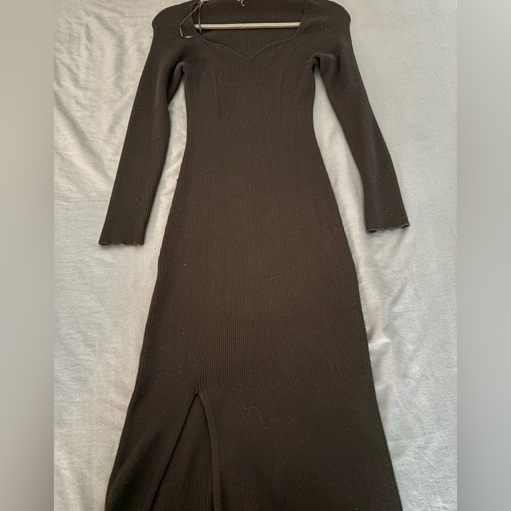Olive & Oak Black Long Sleeve Dress